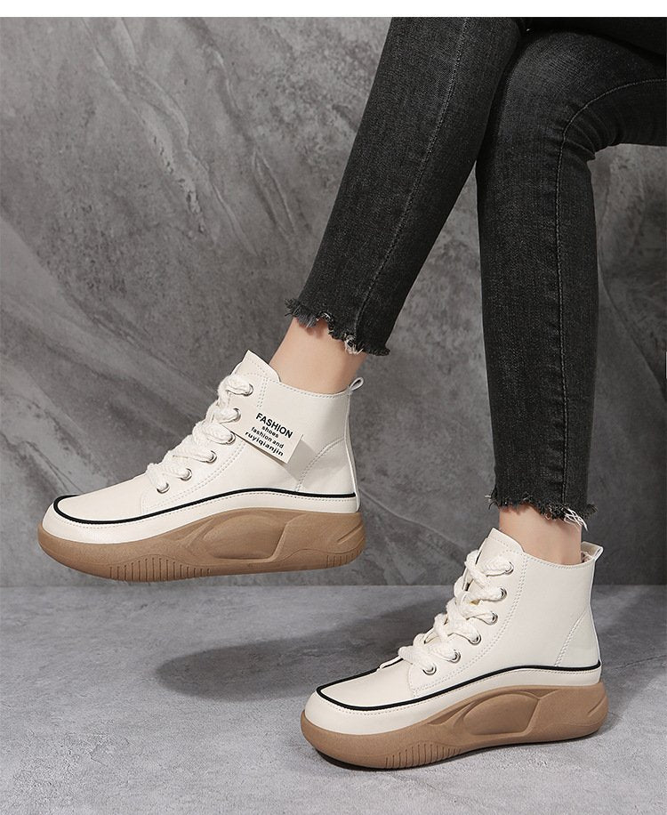 đ„NĆi magas felsĆ, vastag talpĂș Martin csizma