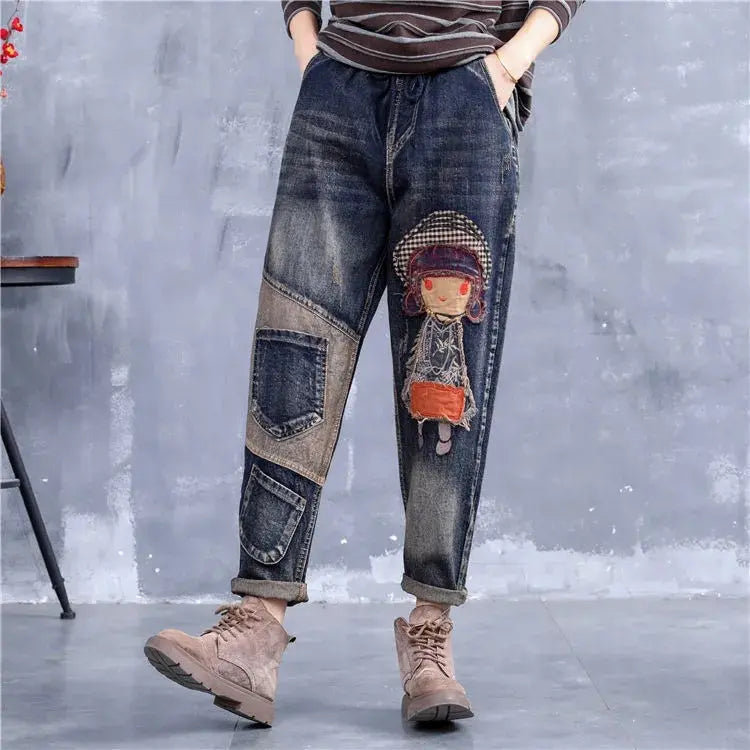 【S-5XL】 Női alkalmi retro hímzésű, nagyobb méretű farmernadrág