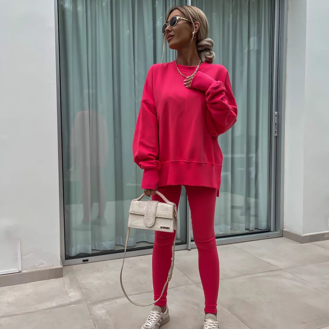Kényelmes oversize pulóver és leggings szett