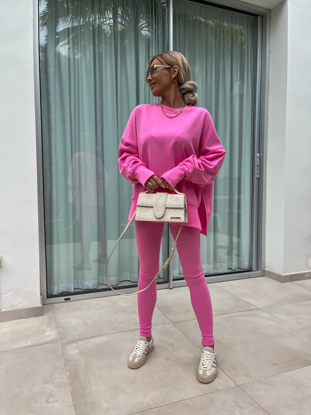 Kényelmes oversize pulóver és leggings szett