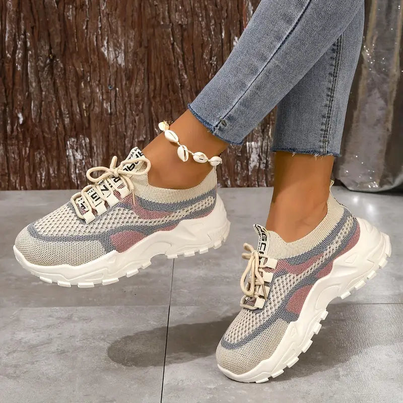 🔥Akció utolsó napja 50% kedvezménnyel - Divatos női légáteresztő, puha talpú, ortopéd villamos