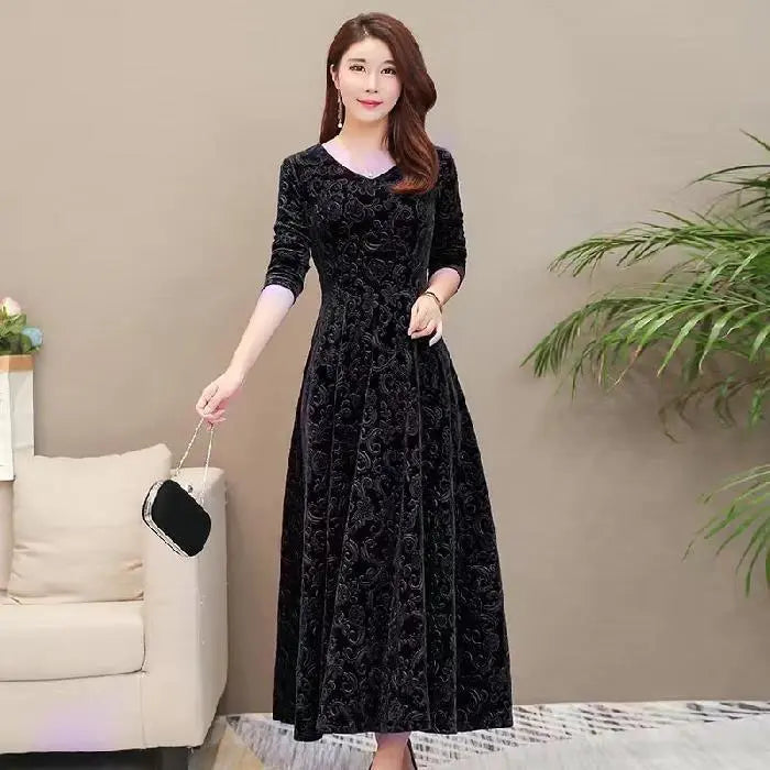 ✨️【M-4XL】Őszi téli új stílusú divat plusz méretű elegáns arany bársony meleg hosszú ujjú ruha
