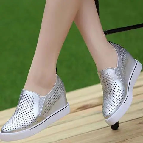 🔥【34-41】2024 Nyári vastagtalpú puha bőr alkalmi női cipők