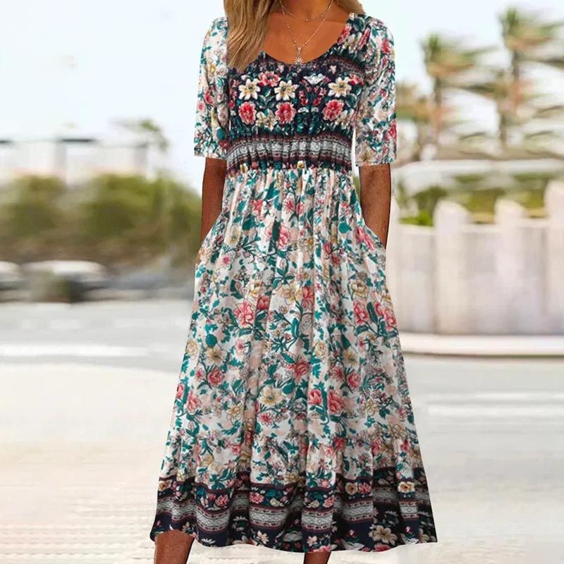 🌸 Dami elegáns ruha cseh mintával.