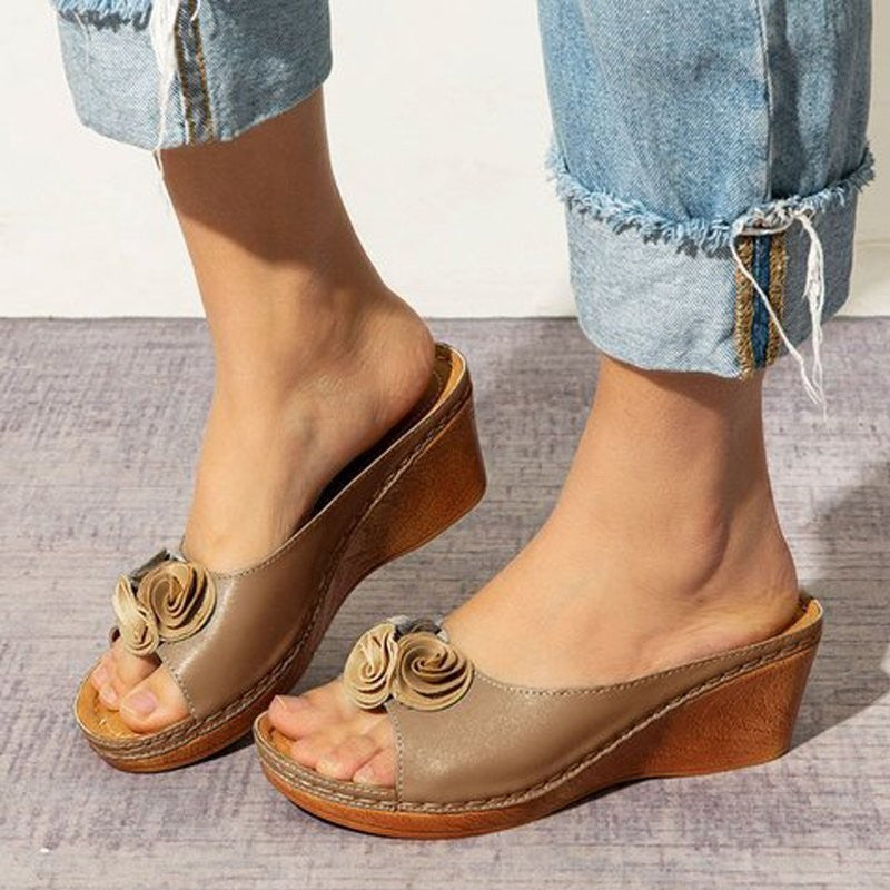 Clarks😍 Utolsó nap 65% kedvezménnyel női tömör bőr papucsok